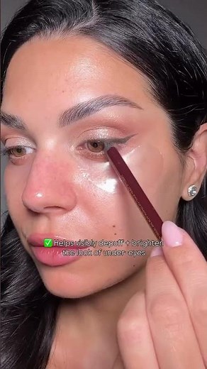 Eye Patches Makeup Hack for Depuffed & Brighter Eyes 👀💫 #charlottetilbury #makeuphacks #beauty