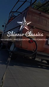 Split Bus Collision Experts 💥⛓️💪 #skinnerclassics #vwbusbuilders #59SC #splitbusesonly @brenaalex #sanfrancisco #buslife #59singlecab #collisionrepairshop | Skinner Classics - VW Restorations & Repair