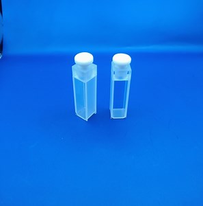 Professional Colorimeter Cuvette with Stopper for Enhanced Measurements