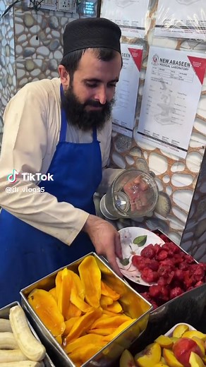 Tropical Fruit Smoothie Recipe — Strawberry Banana Mango Pineapple Peach
