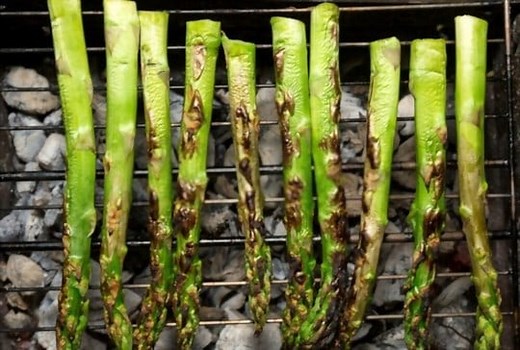 What to Serve with Red Snapper? 7 BEST Side Dishes 2026