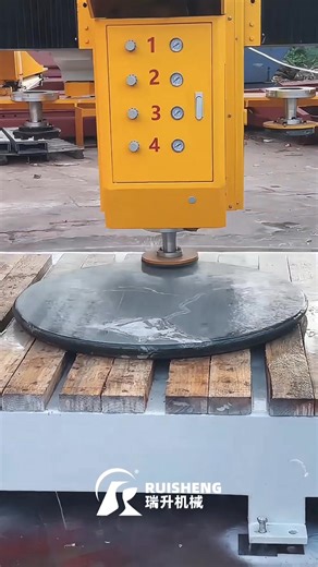 1K views | 2025 New upgraded integrated automatic tool changer fully automatic polishing machine: with camera, can polish rectangular and round stones #automaticmachinery #5axiscncmachine #stonemachine #granitepolishingmachine #fiveaxiscncmachine #slabcuttingmachine #stonepolishing #marblepolishing | Ruisheng stone machinery | Facebook