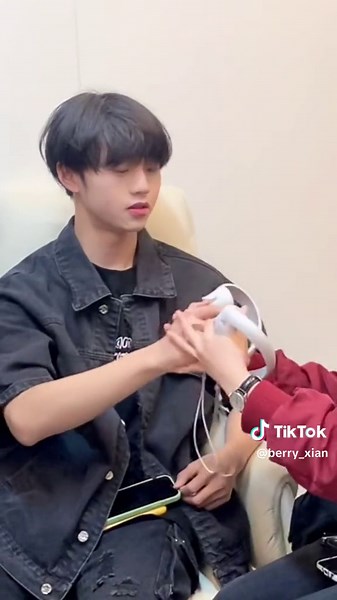 Exploring Virtual Reality: Tips and Tricks