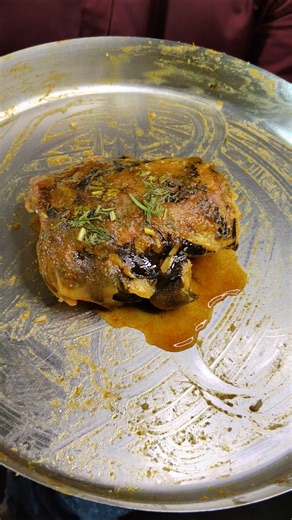 చేప తలకాయ 😋#pardhasaradhiplans #trendingshorts #viralshortsreel #fishheadeating #shorts