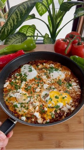 Fërgesë ✨Un piatto semplice, colorato e ricco di gusto 🇦🇱🌿