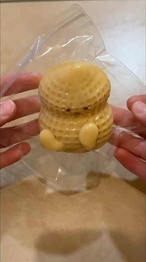 Soft Peanut Squishy ASMR – Super Satisfying Texture#asmrvideo#relax#squishies#oddlysatisfying