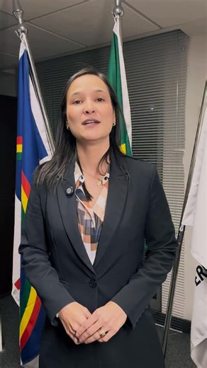 🤖 IA PARA A ADVOCACIA! 🎯 A OAB-PE, por meio da presidente @zanellaingrid, lançou uma ferramenta de Inteligência Artificial (IA) gratuita, feita especialmente para apoiar a advocacia: conheça a LIVIA! 🤖 Criada em parceria com a legaltech Forlex (@forlex.ai) a LIVIA foi desenvolvida com base em fontes jurídicas confiáveis (legislação, jurisprudência e doutrina), oferecendo respostas rápidas, precisas e seguras para o dia a dia dos advogados. 💬 “Estamos dando um passo importante para tornar a r