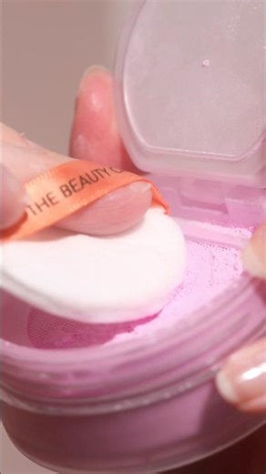 Soft blur, bright under eyes & that pink glow 💖✨#thebeautycrop #thebeautycropdragonfruit