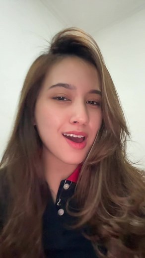 Long Wavy Hair Styling Tips for a Polished Look