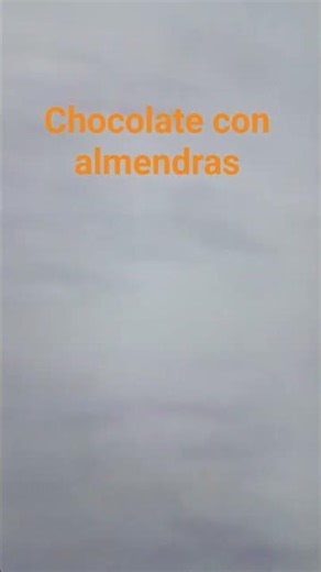chocolate con almendras letra versión Yo