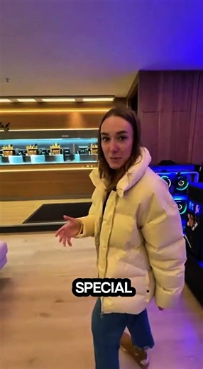 Hidden Snow Door Secret VIP Home 🏠🤩 #snow#hidden #secret #vip#luxurylife #luxuryhome