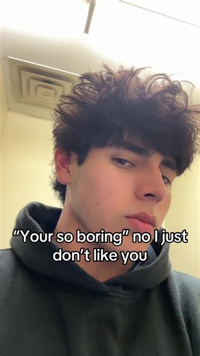 The Impact of Lookism on Social Interactions