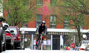 Amazon apparently testing bike couriers for some Manhattan deliveries