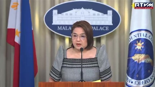'IMPEACHMENT TRIAL IS NOT THE BUSINESS OF THE EXECUTIVE' WATCH: Palace press officer Claire Castro clarifies that while President Bongbong Marcos has made it clear he does not support the impeachment of Vice President Sara Duterte, he will not interfere with the legal process. This comes amid concerns that Marcos' remarks could influence or potentially delay the impeachment proceedings | Tristan Nodalo, newswatchplus.ph 🎥 RTVM | NewsWatch Plus Philippines