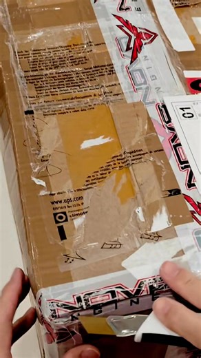 Unboxing the parcel from Nova Engines today, Burak Kilic Edition engines inside 🥳 | Radio Control Sports Pte Ltd