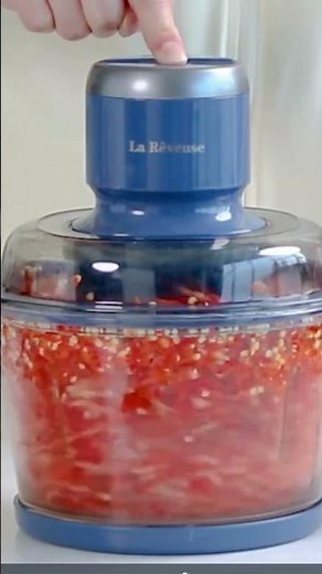 La Reveuse 7-Cup Food Processor Fast Chopping, #FoodProcessor #kitchengadgetsreview #mealprep