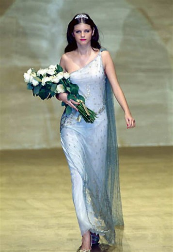 Blumarine SS 2000 Closing Show Highlights