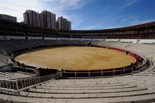 Retired matador killed by bull ahead of bullfight in southern Spain