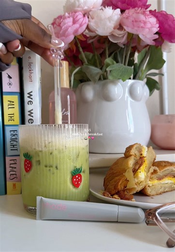 Productive Girly Morning Routine for a Happy Saturday