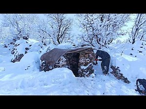 Trapped in a Brutal Snowstorm at My Remote Shelter | Off-Grid Winter Survival with My Dog