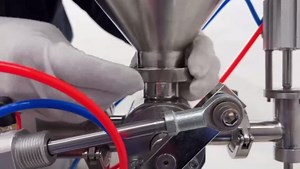 Pneumatic Liquid Paste Filling Machine Semi-Auto Pneumatic Pasty Filler Horizontal Piston Filler with Standing (50-500ml)