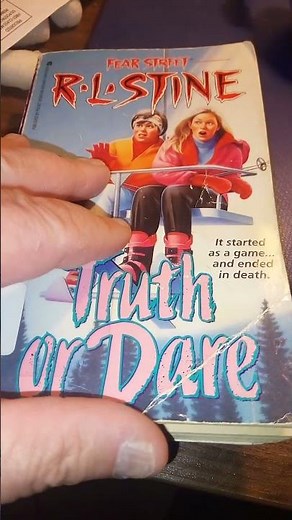 R.L.Stine Fear Street Truth Or Dare 1995 book!#rlstine#rlstinegoosebumps#1995#1990s#fearstreet#1996