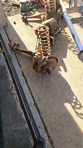 1979 F100 Crown Vic Swap time