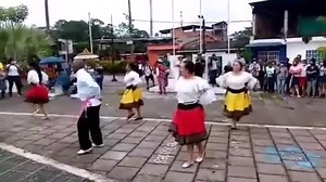 5K views · 442 reactions | Esta es una muestra de danzas realizada por un grupo de docentes en el marco del #ParoNacional12M hoy en Puerto Caicedo, Putumayo. Para nosotros los docentes, la educación es prioridad en todo momento. | fecode | Facebook