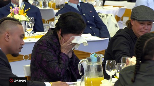 After nearly three decades, the tumuaki of one of Aotearoa’s most highly regarded kura, and community leader Arihia Stirling has stepped down from her role at Te Kura Māori o Ngā Tapuwae as of next year, to further pursue opportunities within the education sector. Ethan Oneroa was at the kura, as they celebrated her many achievements throughout the years. | Te Karere