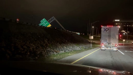 Fallen sign blocking interstate in Goodlettsville