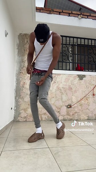 Explore the Kabrit Blanch Dance Step Tutorial