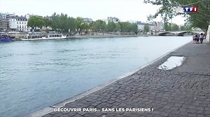 On vous emmène découvrir Paris... Sans les Parisiens ! | TF1 INFO