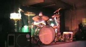 Bobby Rondinelli Clinic drum solo part 2/2 Ludwig 100st anniversary 8-11-2009 - YouTube