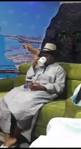 56K views · 340 reactions | Cheikh Bara Ndiaye en mode "Cow Boy", Nolén guissé Emission Tay Bi ? #Senegal7 #Senegal #Team221 #CheikhBaraNdiaye | Senegal7 | Facebook