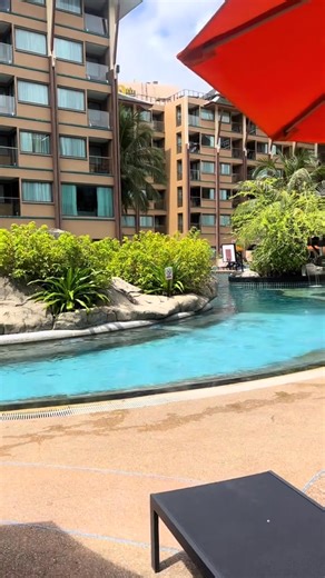 Splash into fun at Novotel Phuket Vintage Park! 🏝️ Enjoy Patong’s largest swimming pool, perfect for relaxation, family activities, and tropical vibes. Dive, float, and create unforgettable memories. #Novotel #NovotelPhuketVintagePark #NovotelPhuket #EscapeYourWay #Familytrip | Novotel Phuket Vintage Park
