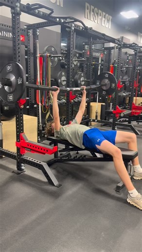 Jason Milsap on Instagram: "Power cleans: where speed meets strength and technique makes the athlete!! #PowerClean #OlympicLifts #ExplosiveStrength #SpeedPowerPerformance #AthleteDevelopment #PioneerEliteFitness #SCT #StrengthCoach #ForceProduction @d1southforsyth @kirkerickson22 @erickson_keaton @tsunamibarsports"