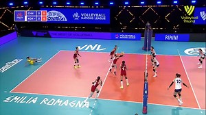 China 🇨🇳 🆚 🇰🇷 Korea ​ 📺 Watch the 2021 VNL ➡️ https://bit.ly/3yxoohP 📰 Latest Updates ➡️ volleyballworld.com 📱 Download the Volleyball World App: iOS - https://apple.co/3bO9ASk 🤖 Android - https://bit.ly/3yvmHl4 | Volleyball World
