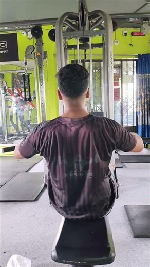 Wide grip row for upper back thickness. #shorts #viralshorts #trending #foryou #fyp