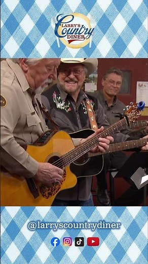 Darrell McCall's Iconic Performance at Larry's Country Diner: Reviving Traditional Country Music