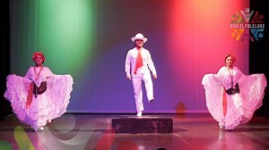 Diego Adair Guevara Macias Bailarín del Ballet Folklórico de Apizaco KALI BAFA El coco del estado de Veracruz en el Festival "Fiesta en México" | Vive el Folklore