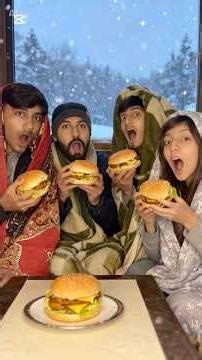 Baker par giya muskil ma 😁| Rehan na duya jeab khaya burger 🍔 #paki #pakistanifoods #challenge