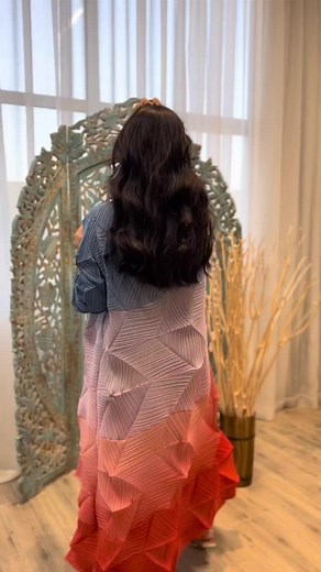 Stunning Multi-Colored Dress Fashion Showcase