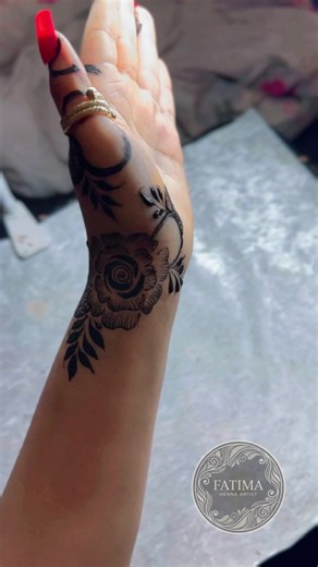 Simple Henna Design Tutorial & Inspiration