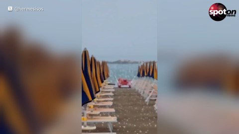 Tornado and hail: Storm rages on Italy's Adriatic coast