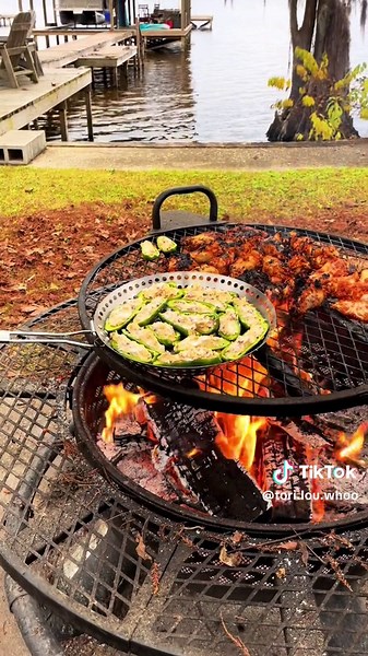 Tori-Lou | Wife&Mom life (@tori.lou.whoo)’s video of cooking