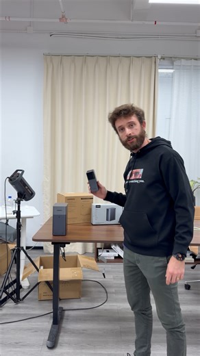 You can always trust UGREEN with your charging, connection, and home storage needs. Get started with home storage:https://nas.us.ugreen.com/4k03EP #UGREEN #tech #UGREENNAS #UGREENNASync #NAS #networkattachedstorage | Ugreen