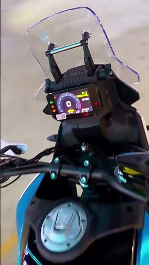 👉 A IBEX 450 ficou ainda mais bonita à noite! 🌙🏍️