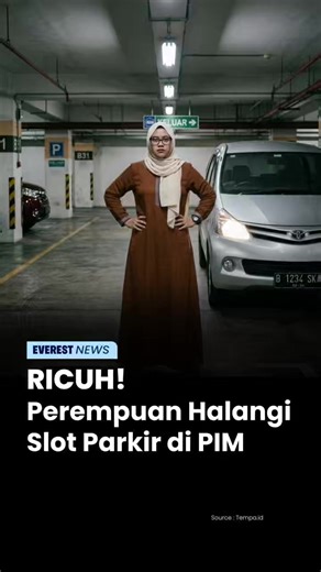Seorang perempuan menjadi sorotan setelah aksinya menghalangi slot parkir di kawasan Pondok Indah Mall (PIM), Jakarta, viral di media sosial. Dalam video yang beredar, perempuan tersebut terlihat turun dari mobil dan berdiri di area parkir untuk menahan tempat agar bisa digunakan kendaraannya. Aksi tersebut memicu perdebatan karena di depan mobilnya sudah ada kendaraan lain yang lebih dulu mengantre untuk mengisi slot parkir tersebut. Sejumlah warganet menilai tindakan tersebut tidak etis, semen