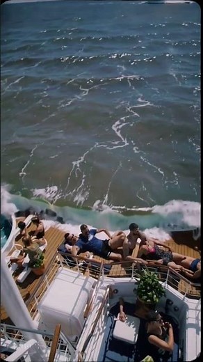 🌊 Wave Crashes Onto Cruise Ship Pool Deck! Passengers in Shock!
