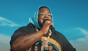 'Sech' presentó 'Sal y perrea' en 'The Tonight Show Starring Jimmy Fallon'